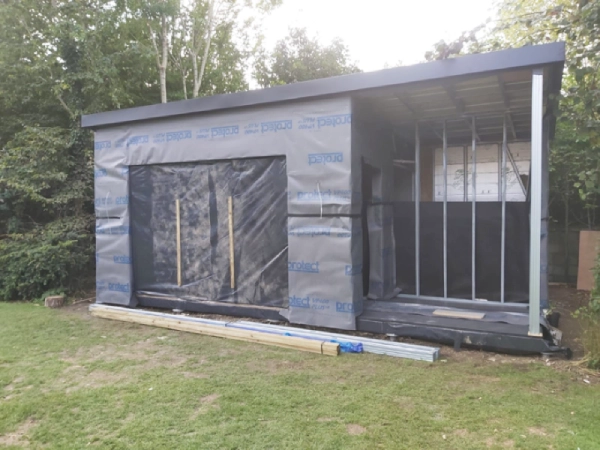 Modular Garden Rooms Manufacturer Derry Weather Resistant and Light Weight