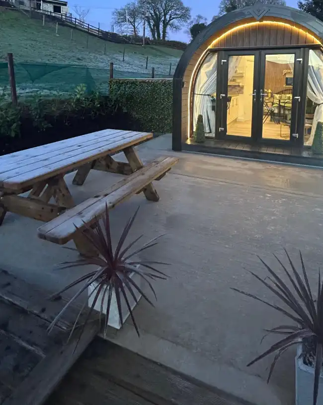 The Beehive Glamping Pod