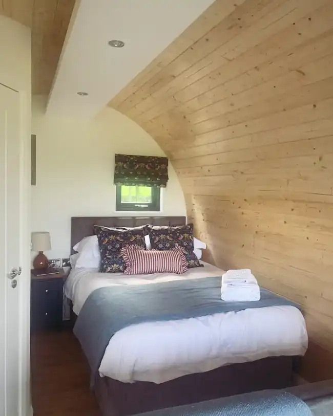 The Beehive Glamping Pod