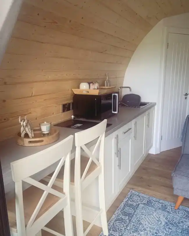 The Beehive Glamping Pod