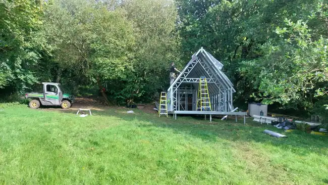 Luxury_lodge_exterior_light_gauge_steel_frame_B
