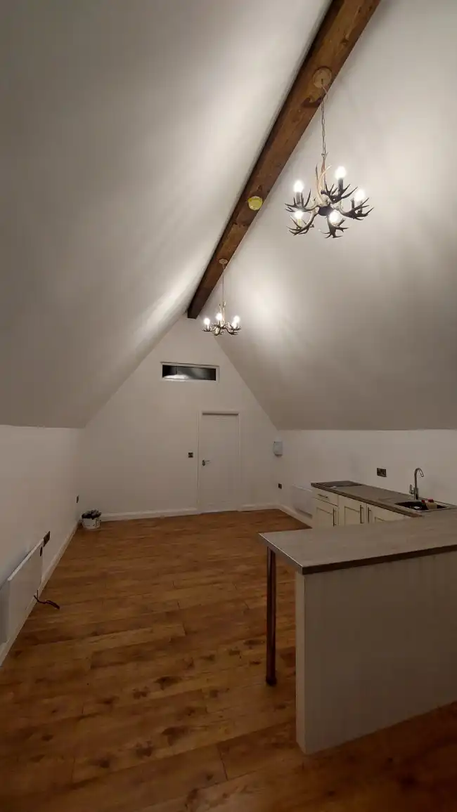 Luxury_lodge_interior_B